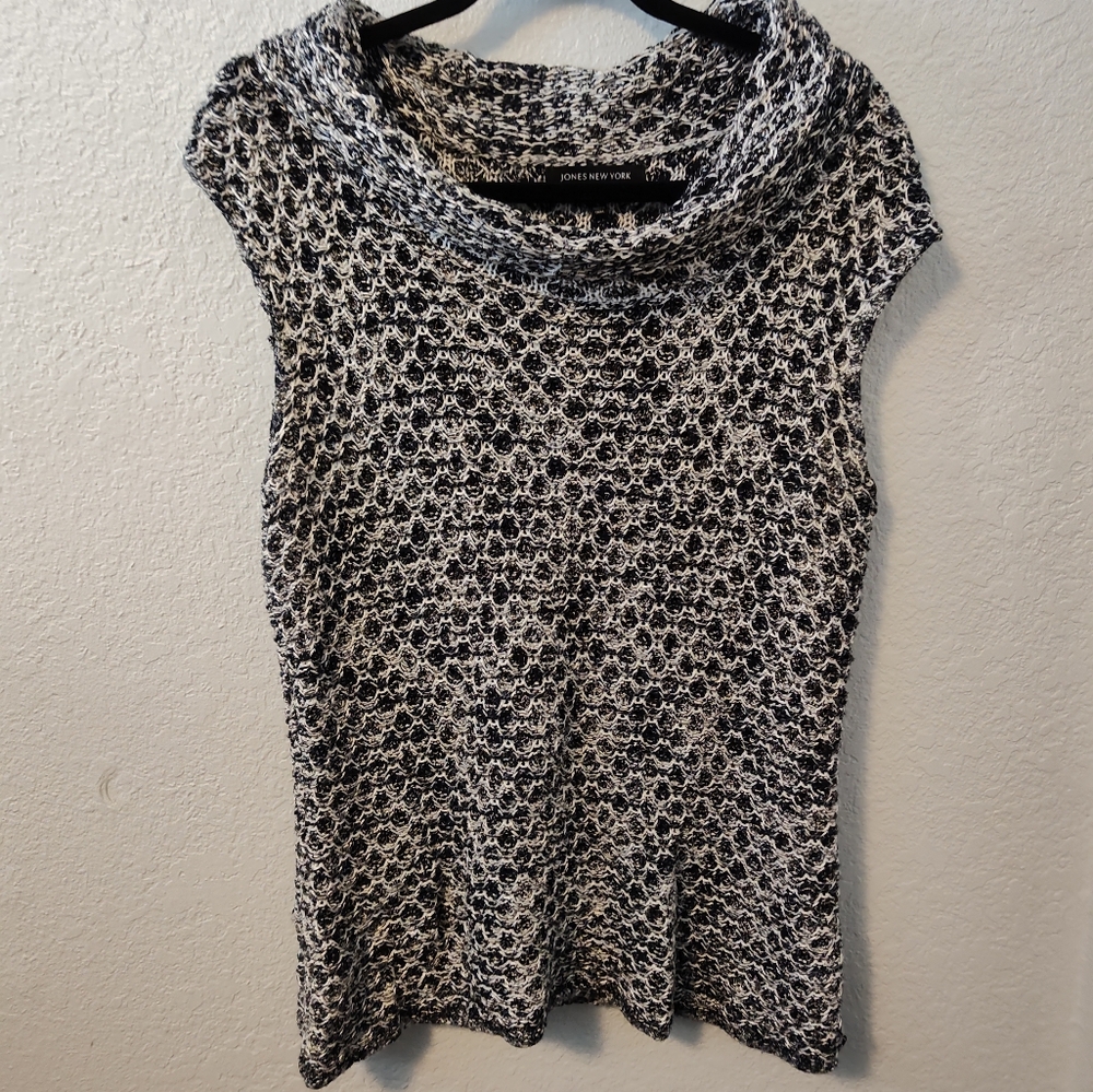 Cowl Neck Sleeveless Top from Jones New York Size Lg